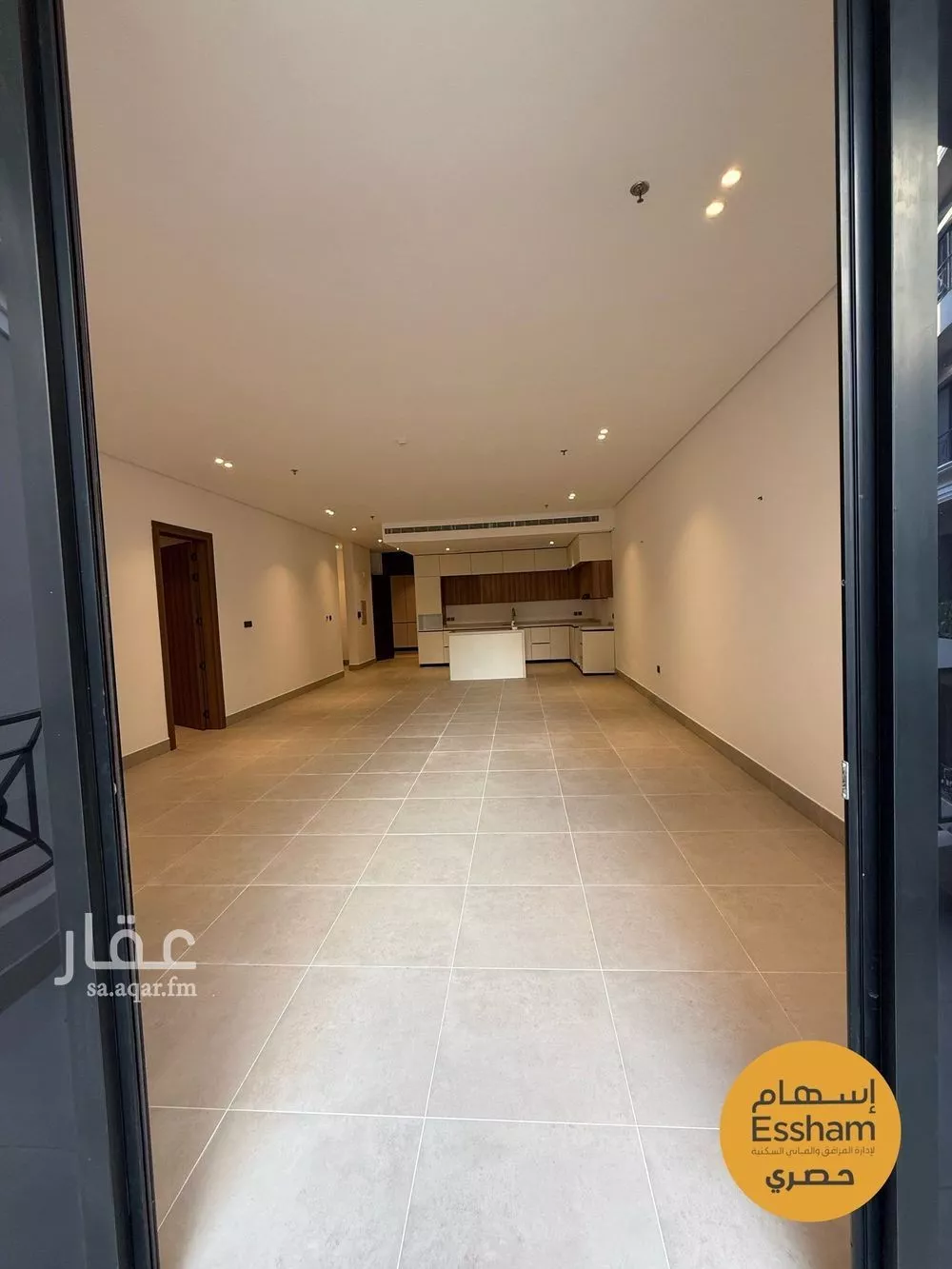 3 bedroom apartment in Al Hizam Al Thahabi 4
