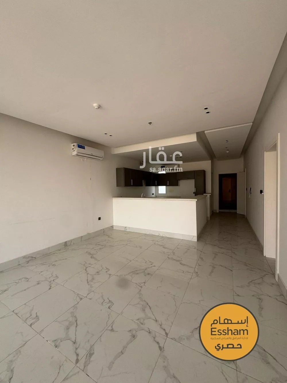 شقة 3 غرف في الحمرا 2