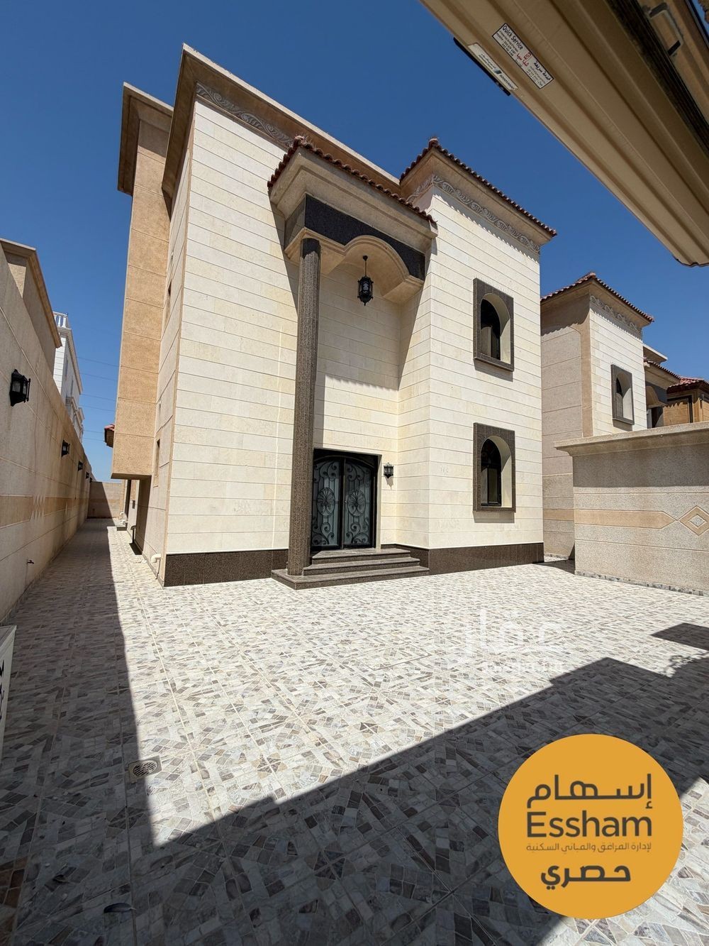 4 bedroom villa in Al Qusur, Eastern Province 12