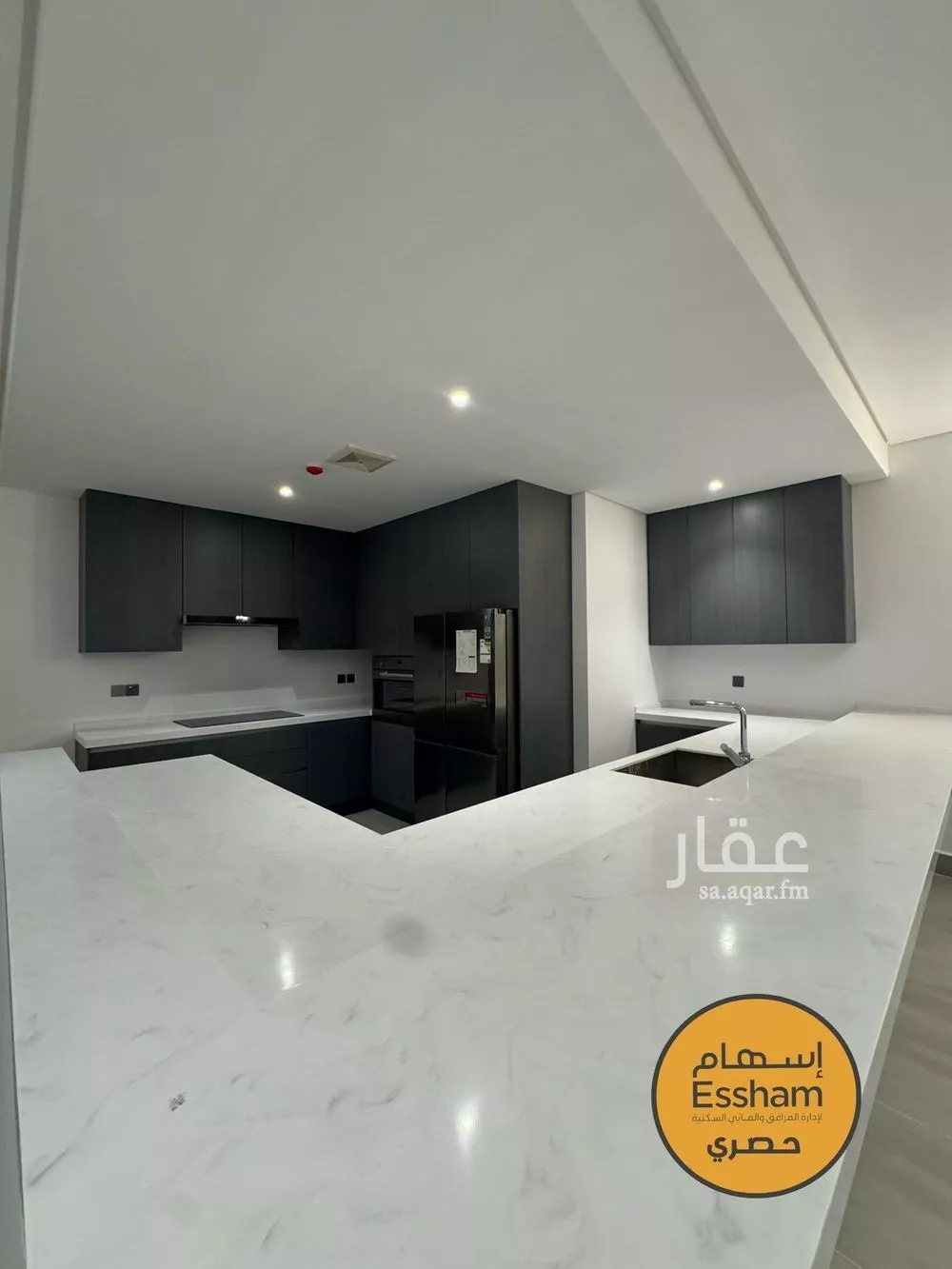 شقة 3 غرف في البحر 1