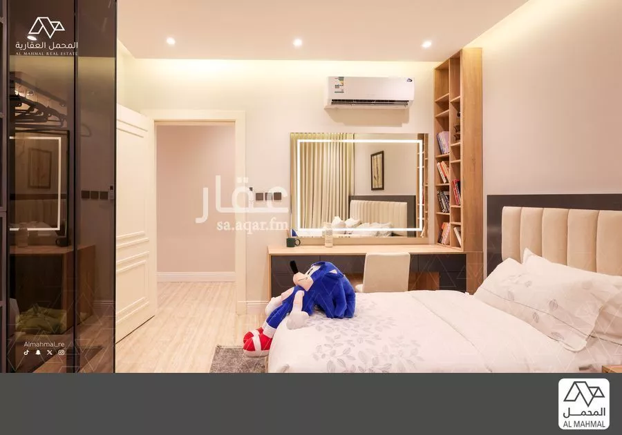 5 bedroom villa in Al Hamra, Eastern Province 23