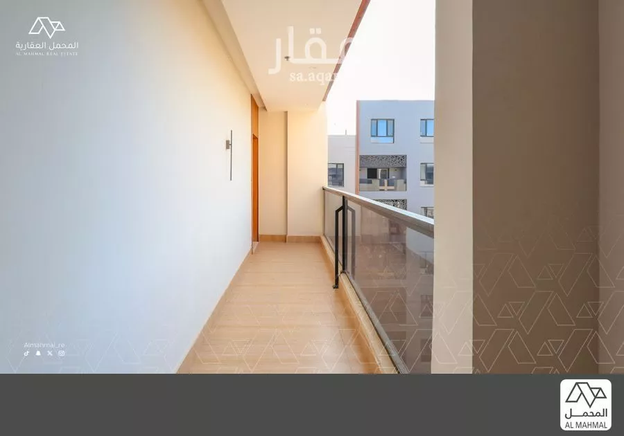 5 bedroom villa in Al Hamra, Eastern Province 16