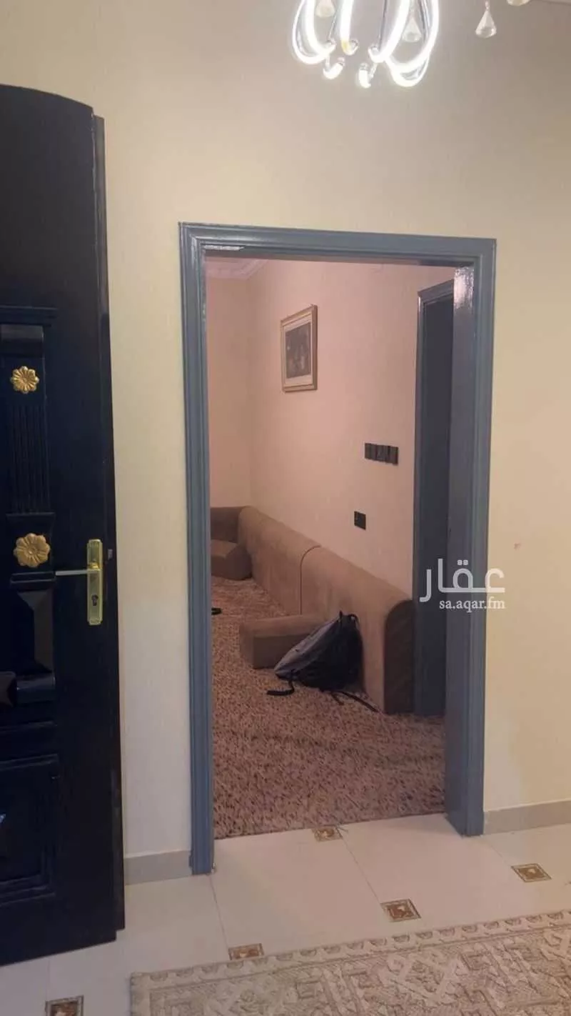 5 bedroom villa in Al Khaleej 4
