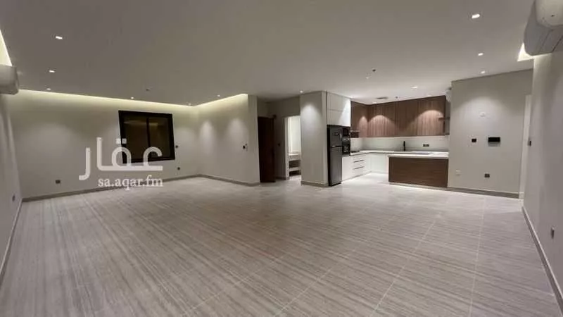 شقة 3 غرف في الحمرا 5