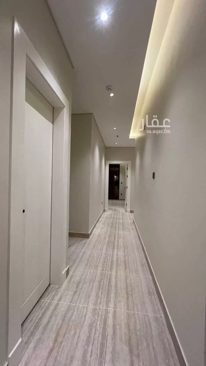 شقة 3 غرف في الحمرا 2