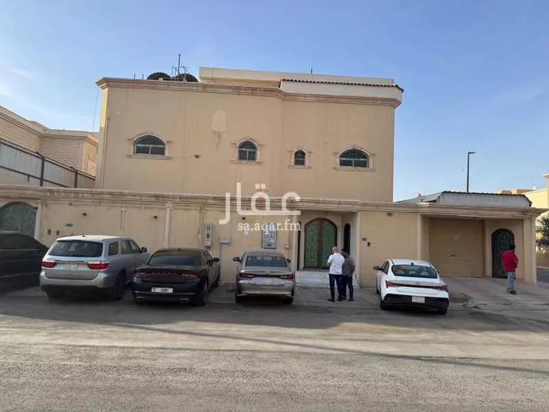 فيلا 16 غرف في الجزيرة 1