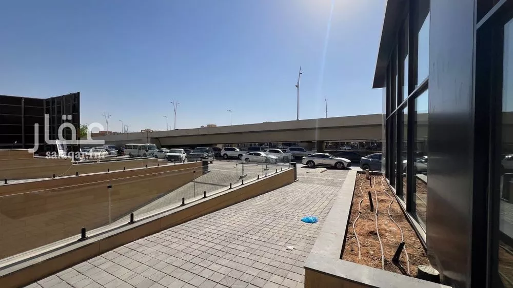 3250 sqm office in Al Mursalat 3