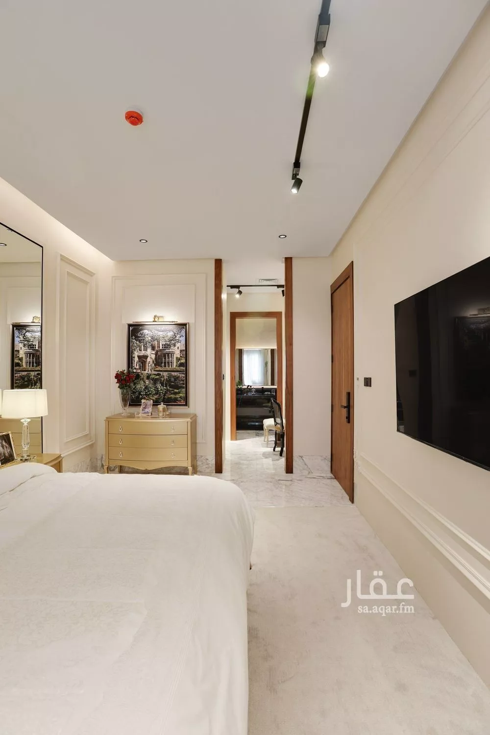 شقة 3 غرف في العارض 1