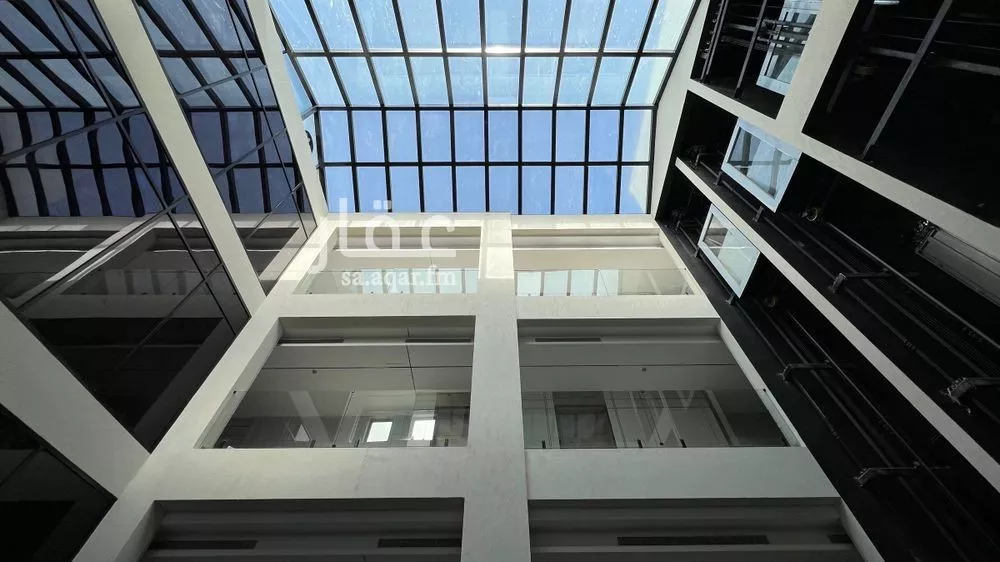 مكتب 4187 م² في غرناطة 3