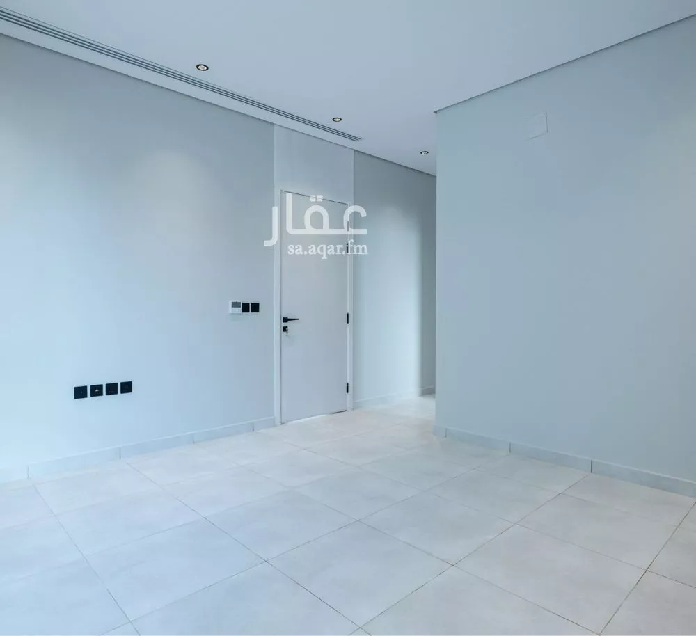 3 bedroom floor in Al Aridh 5