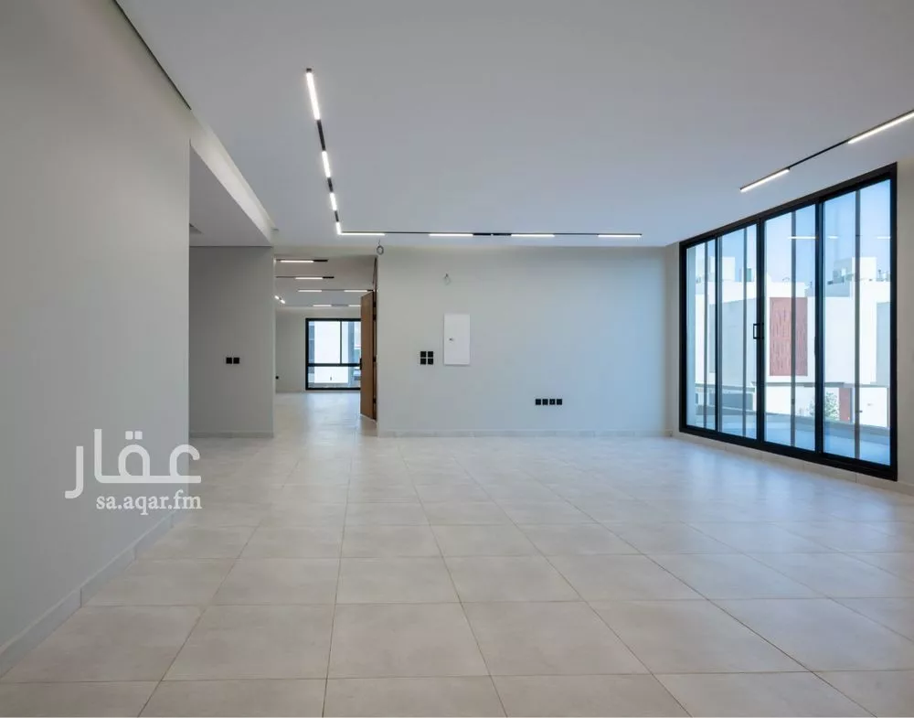 3 bedroom floor in Al Aridh 4