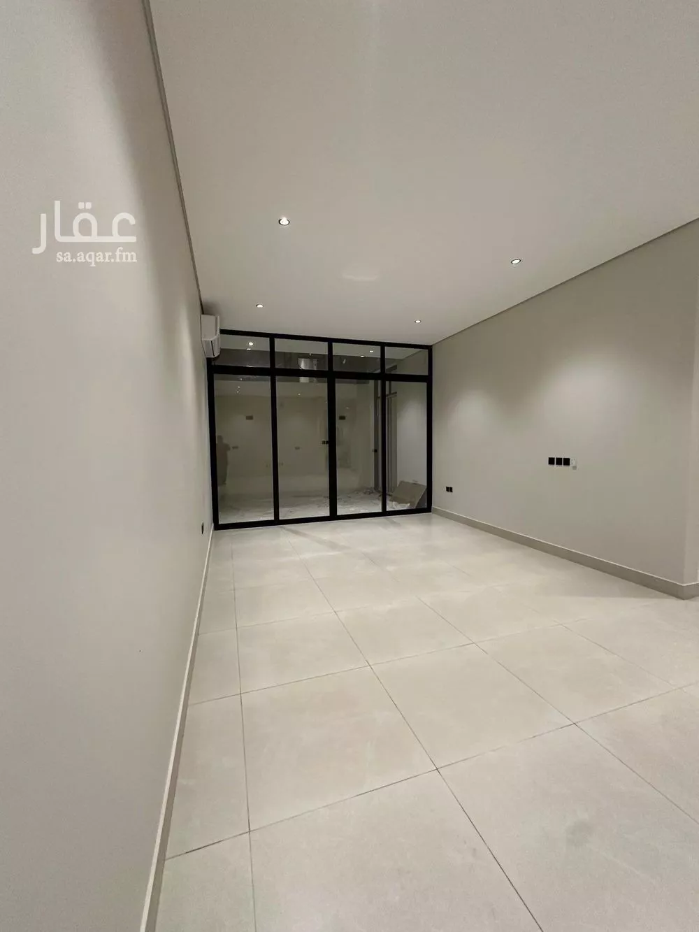 دور 3 غرف في العارض 3