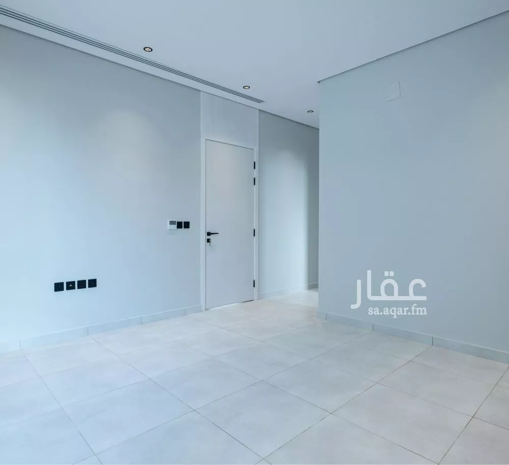 دور 3 غرف في العارض 4