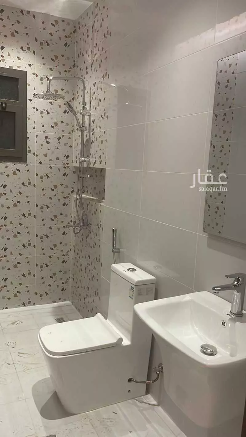 شقة 4 غرف في الفيصلية 3