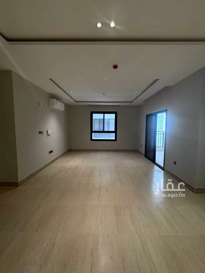 شقة 3 غرف في الحمرا 5