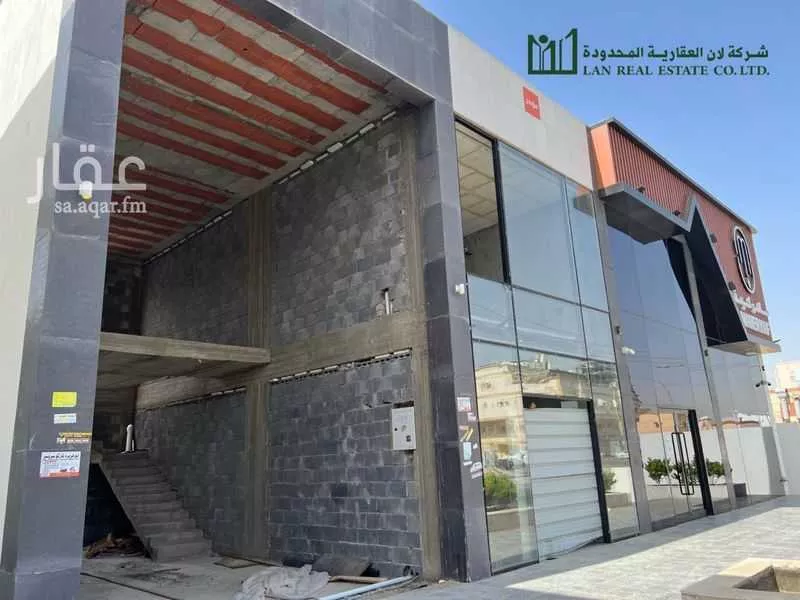 محل 864 م² في القرينة 1