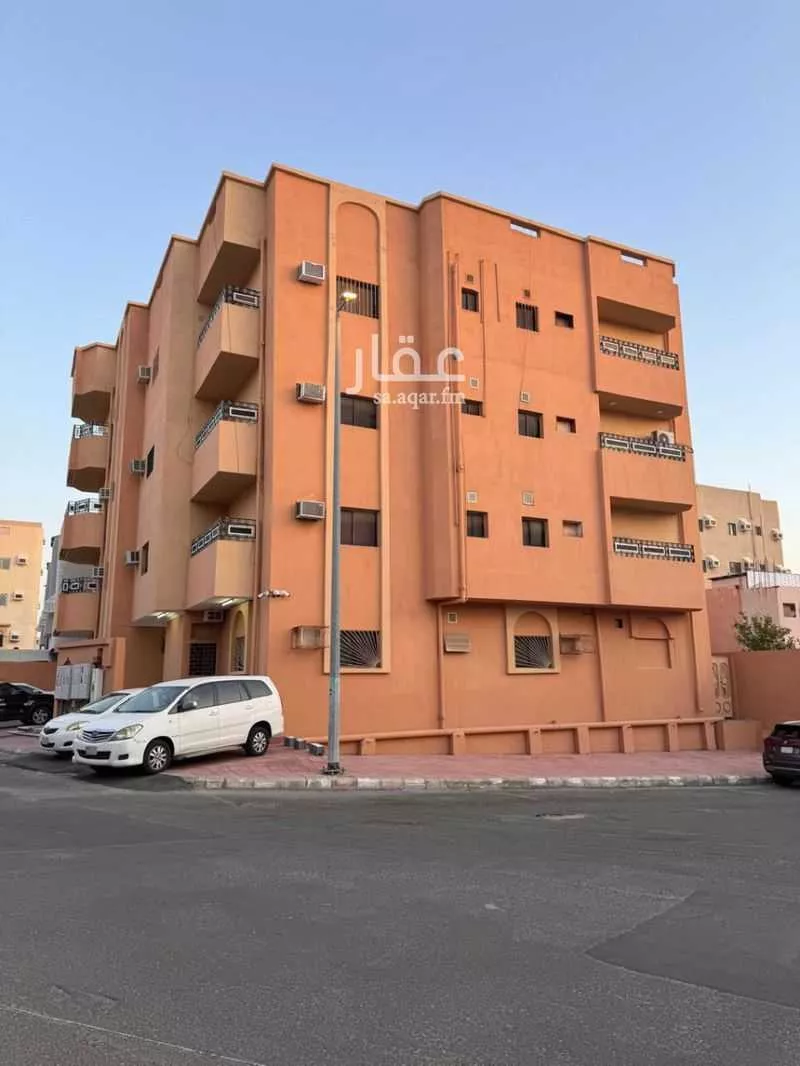 عمارة 599 م² في البحيرات