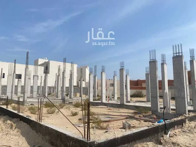 أرض 615 م² في الامواج 2