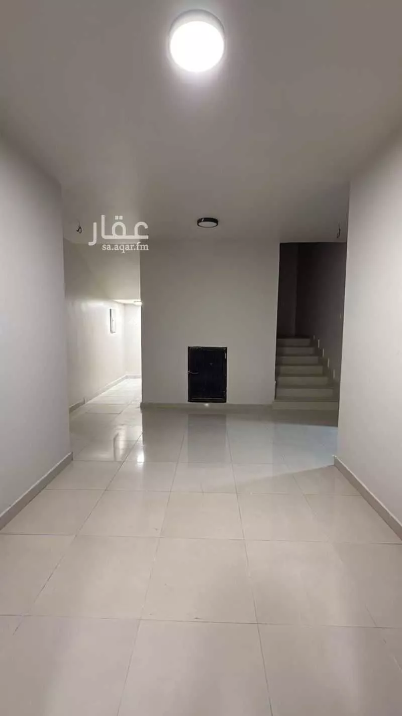 عمارة 900 م² في الصوارى 4