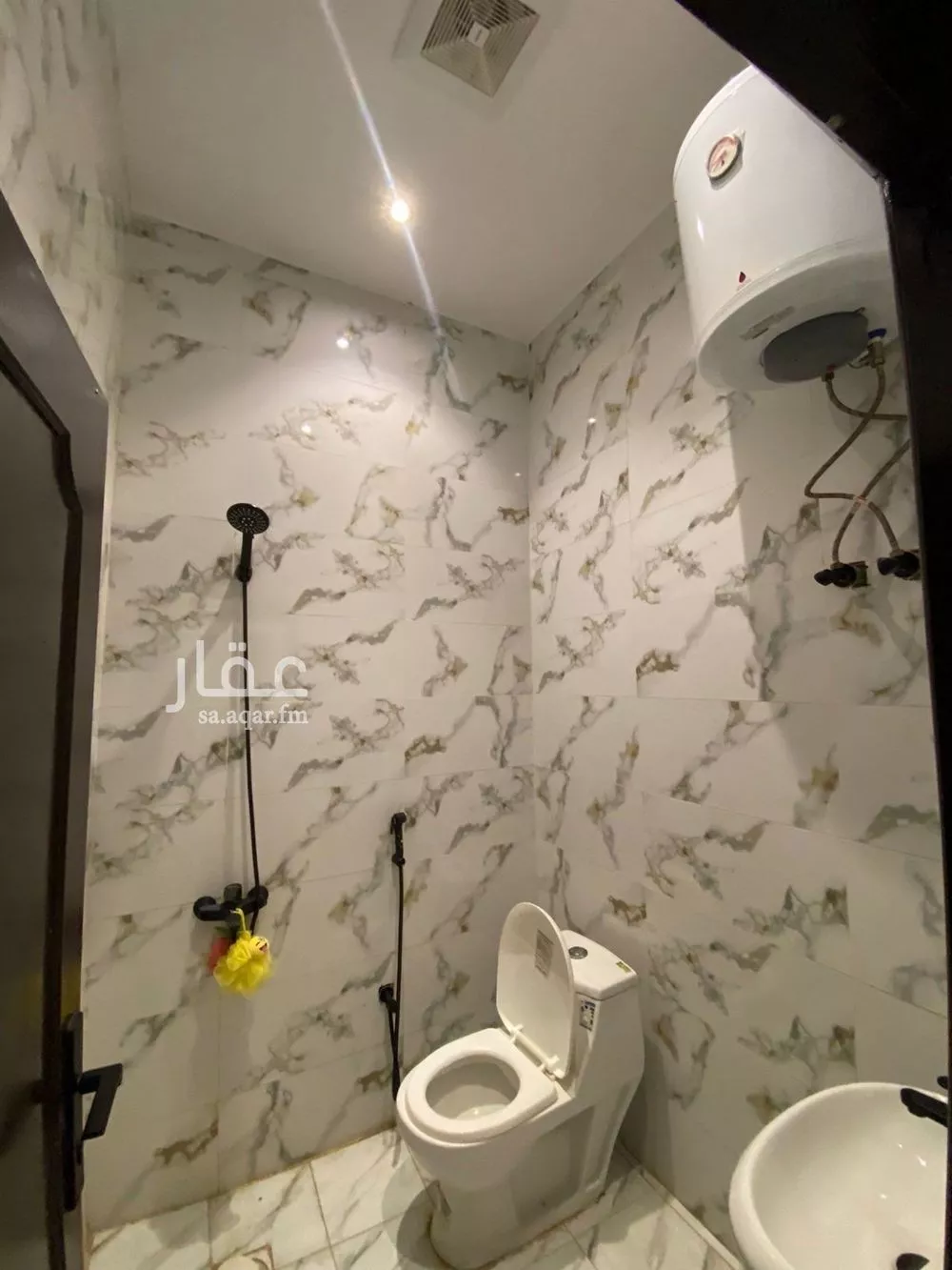 شقة 1 غرف في الملك فهد 5