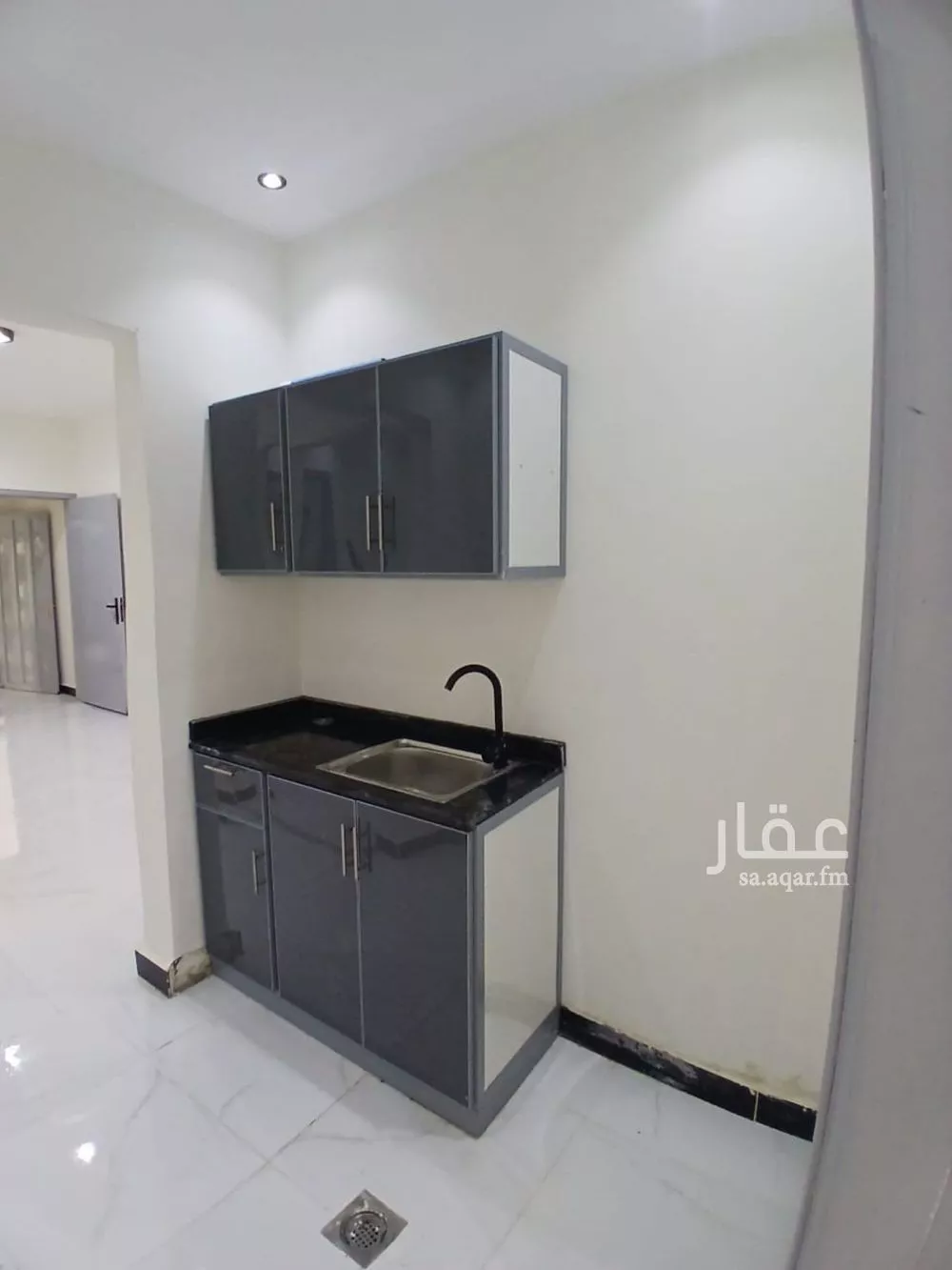 شقة 1 غرف في النسيم الغربي 4