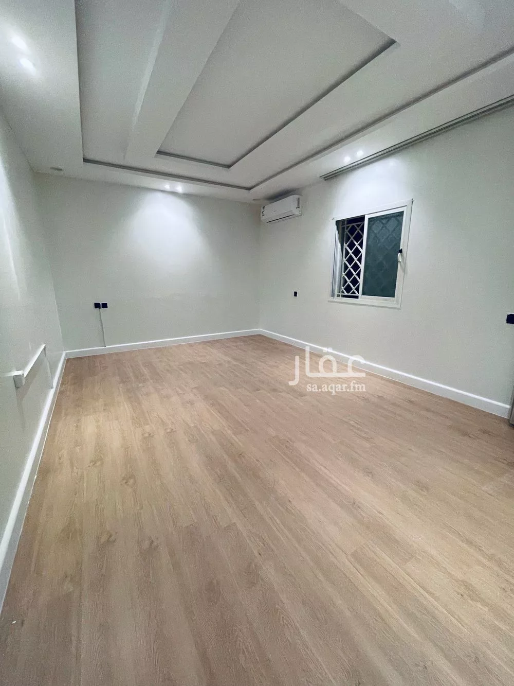 شقة 1 غرف في الملقا 3