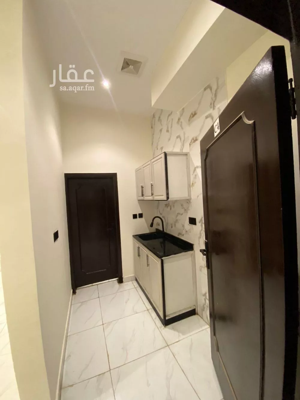 شقة 1 غرف في الملك فهد 4