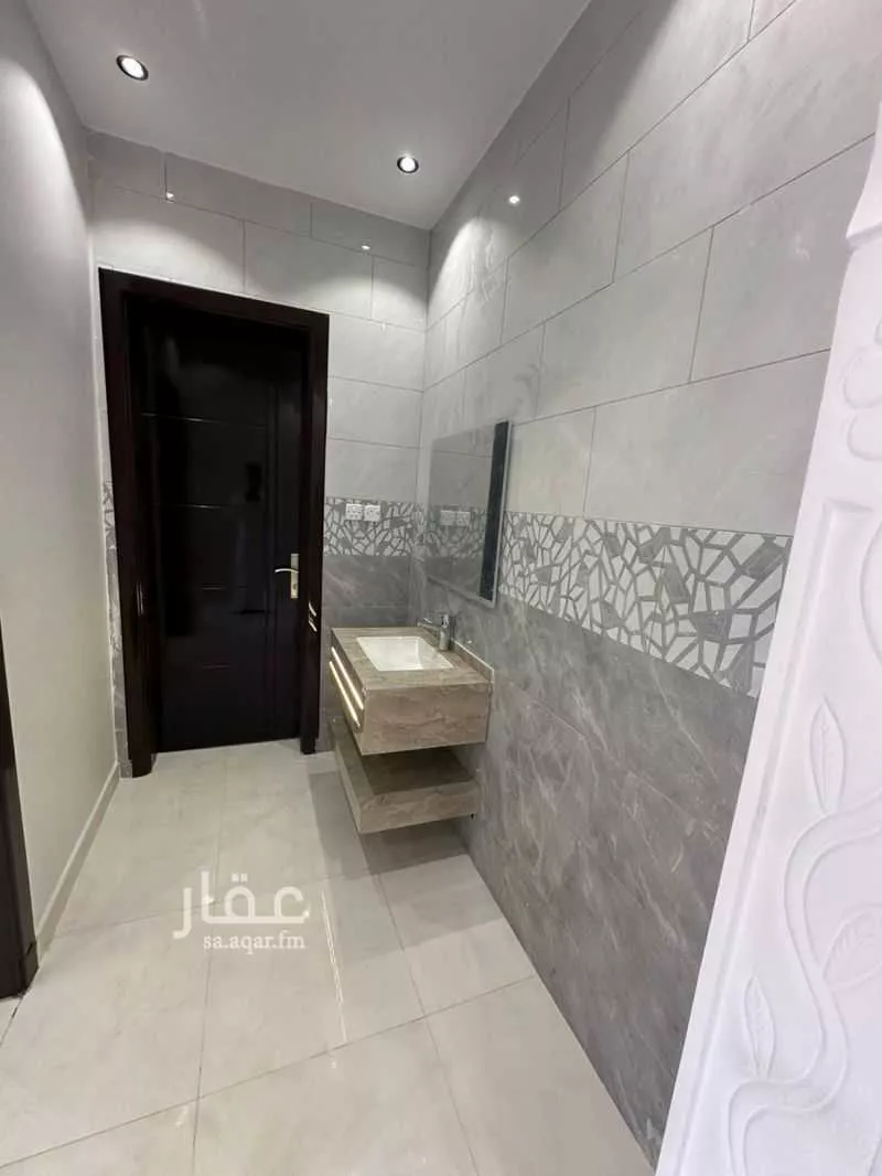 5 bedroom floor in Khakh 4