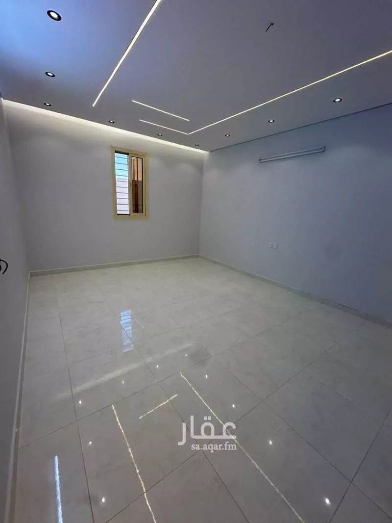 5 bedroom floor in Khakh 1