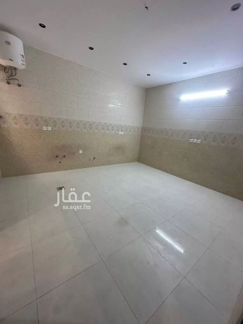 5 bedroom floor in Khakh 5