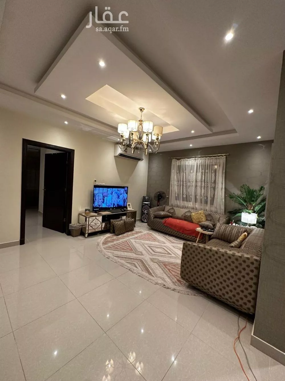 4 bedroom villa in Al Sawari, Jeddah 13