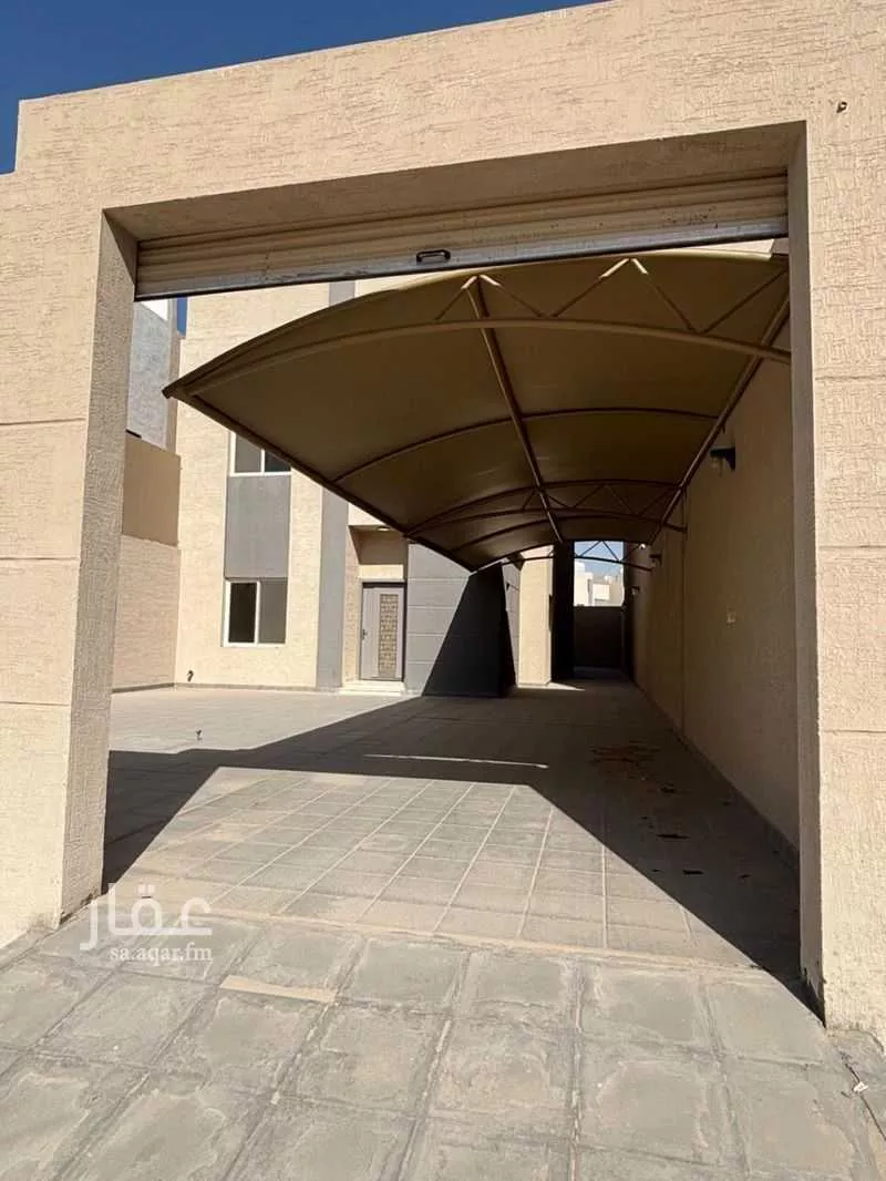 فيلا 4 غرف في البحيرة 1