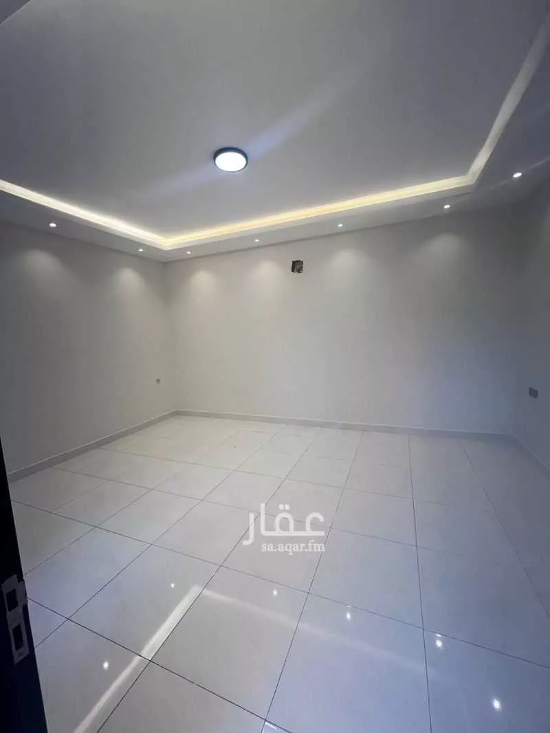 فيلا 5 غرف في الجنادرية 4