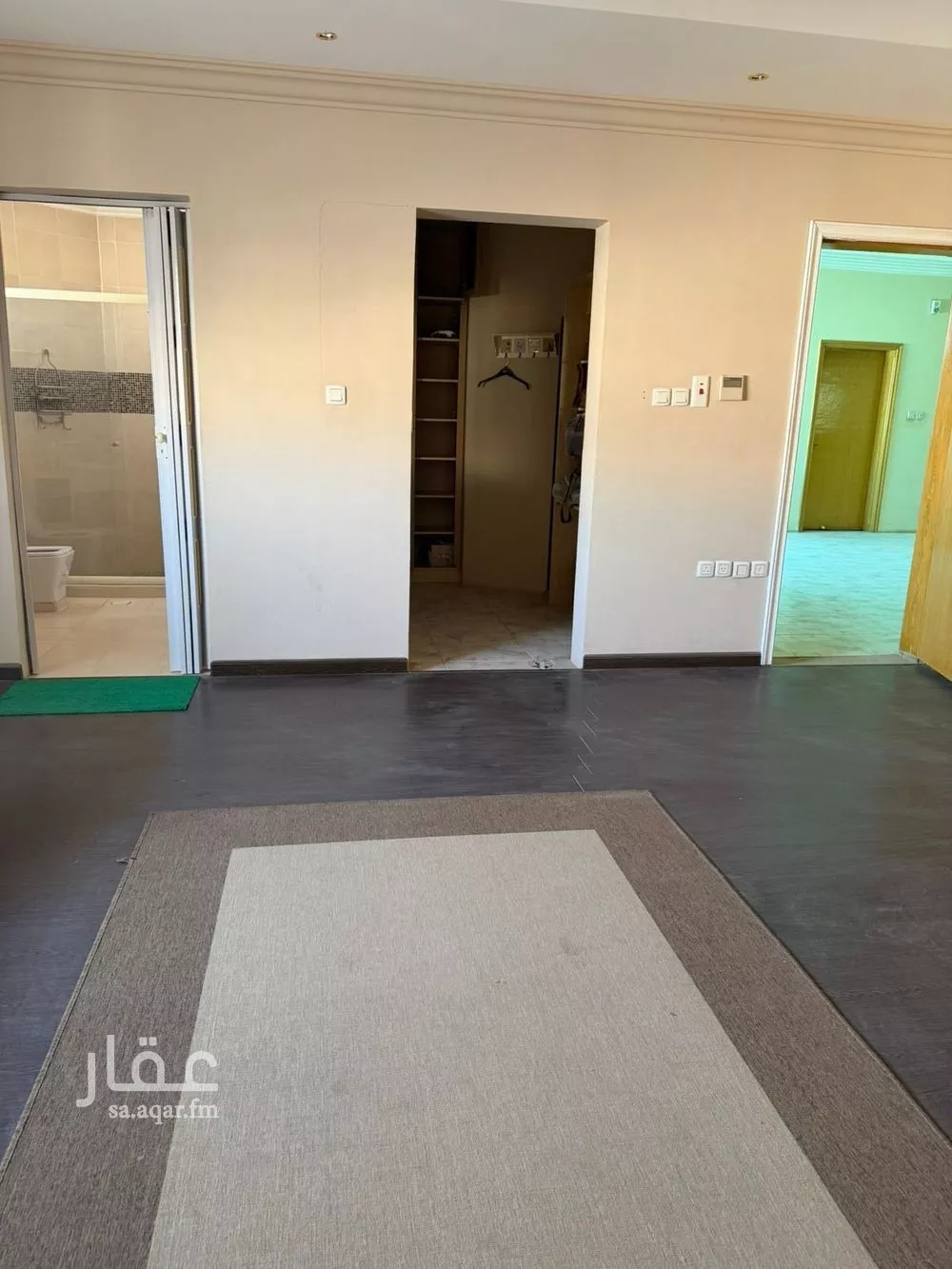 فيلا 6 غرف في الملك فيصل 1