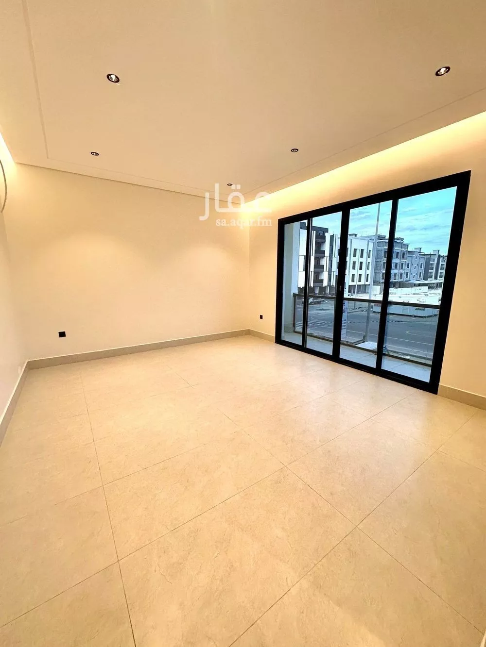 5 bedroom apartment in Ash Shulah 1