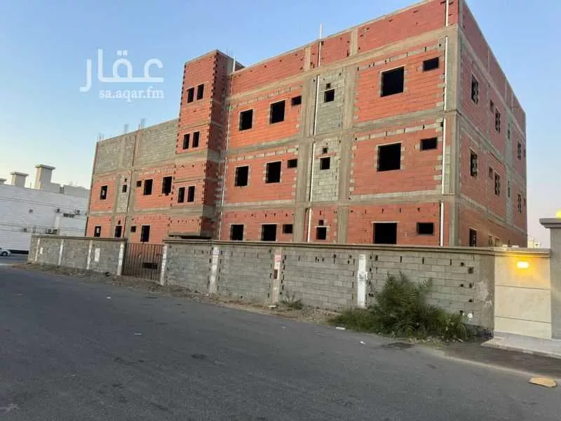 895 sqm building in Jeddah 1