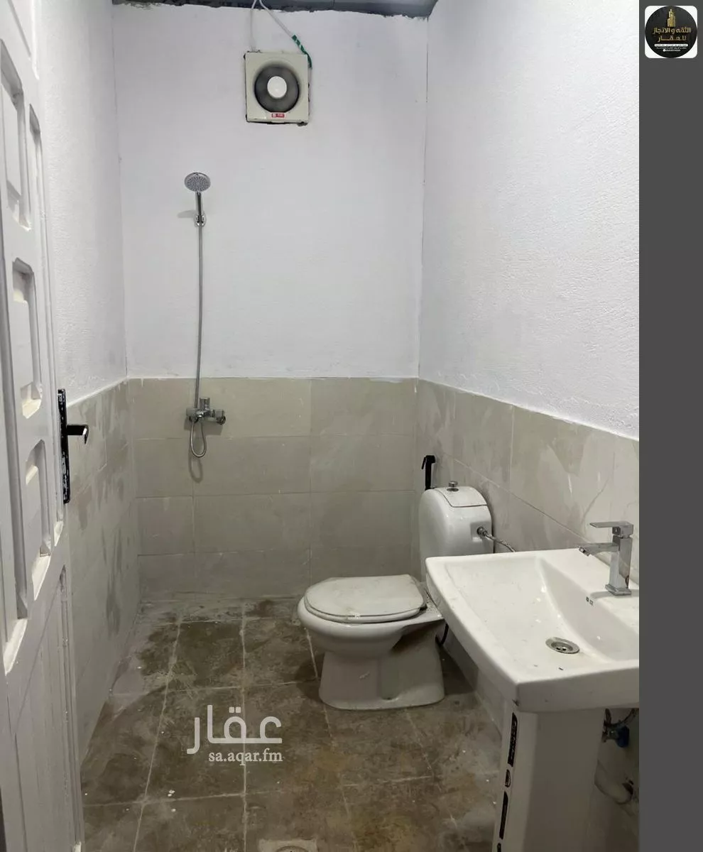 1 bedroom apartment in Jeddah 3