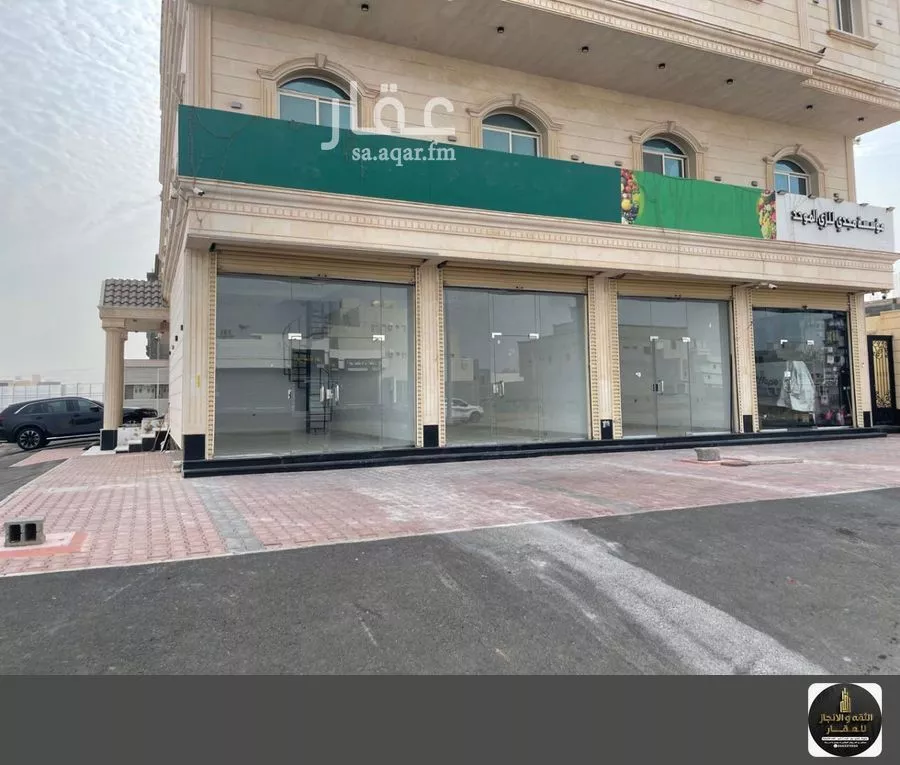 612 sqm shop in Jeddah 1
