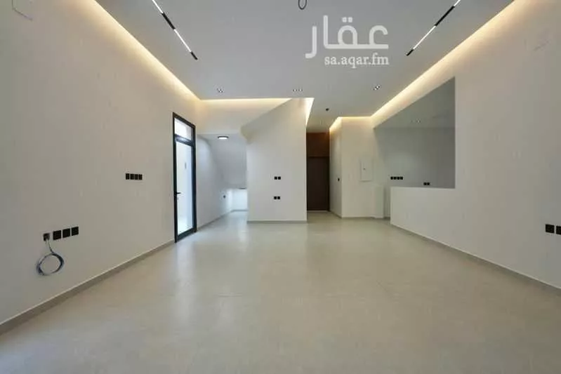 فيلا 6 غرف في الرمال 5