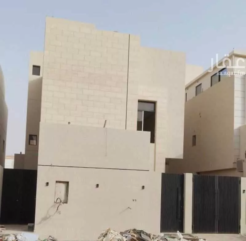 فيلا 6 غرف في الرمال 2