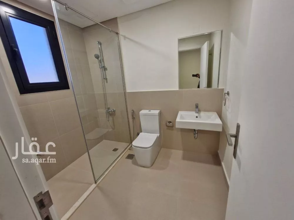 4 bedroom villa in Riyadh 17