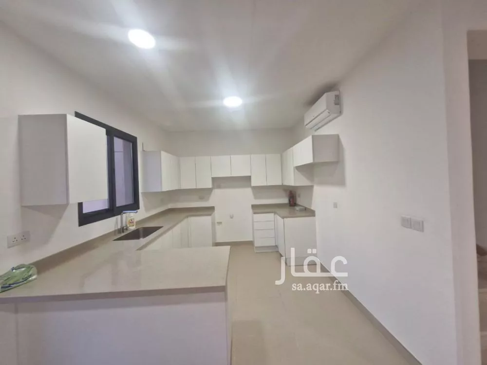 3 bedroom villa in Riyadh 7