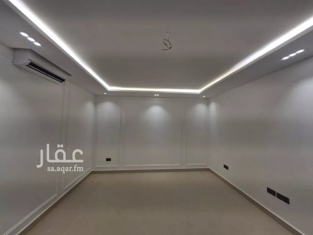 4 bedroom villa in Riyadh 21