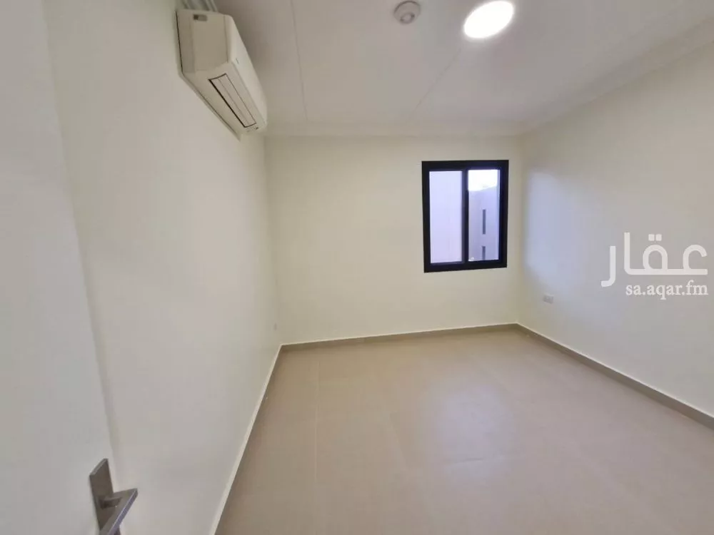 4 bedroom villa in Riyadh 18