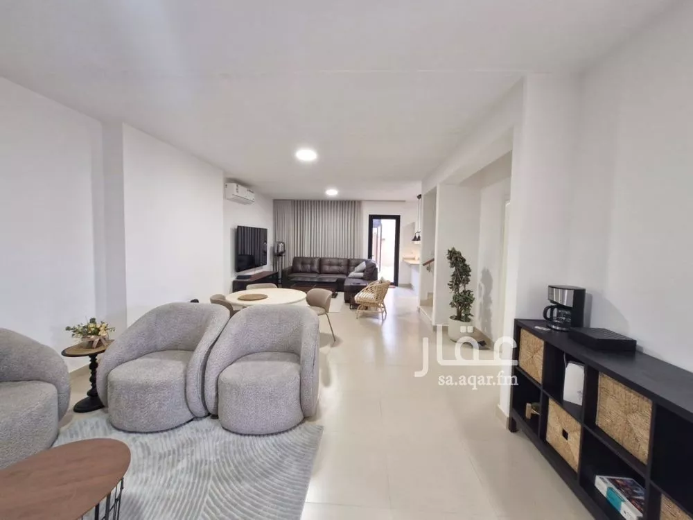 3 bedroom villa in Al Munsiyah 4