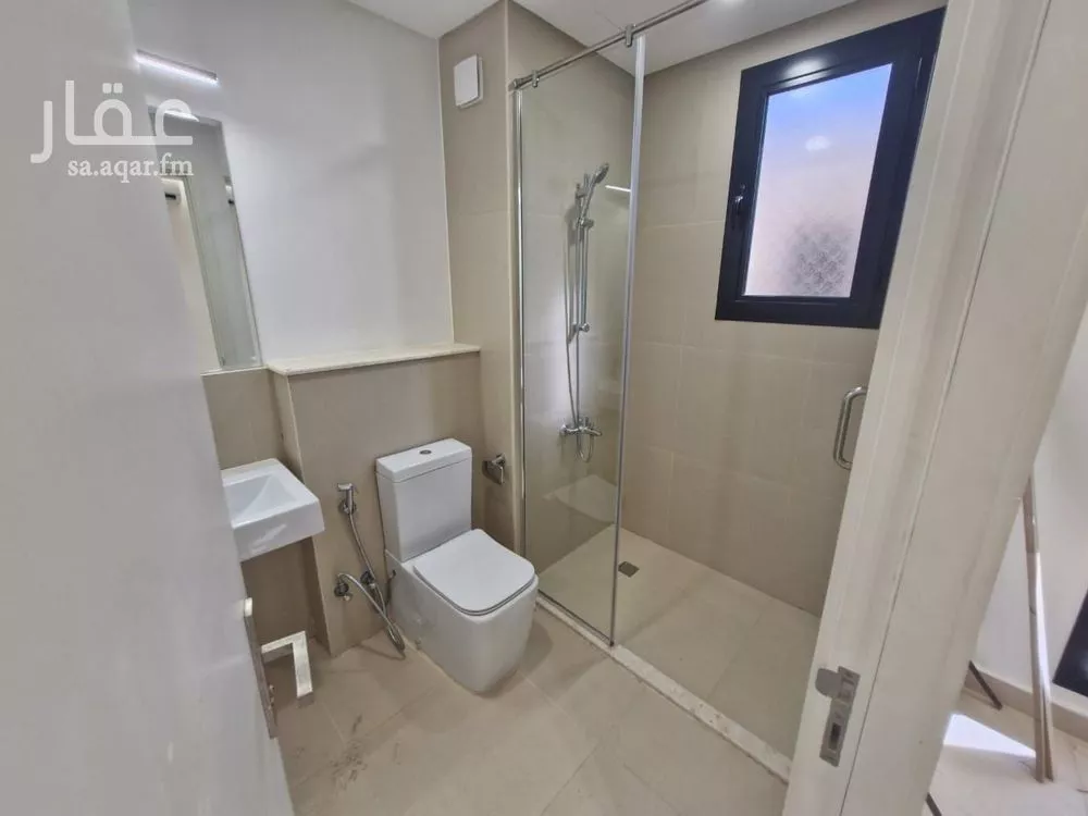 4 bedroom villa in Riyadh 8