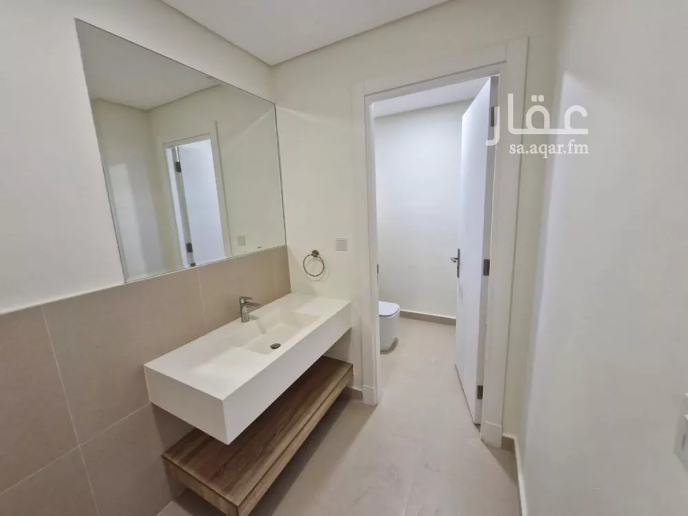 4 bedroom villa in Riyadh 19