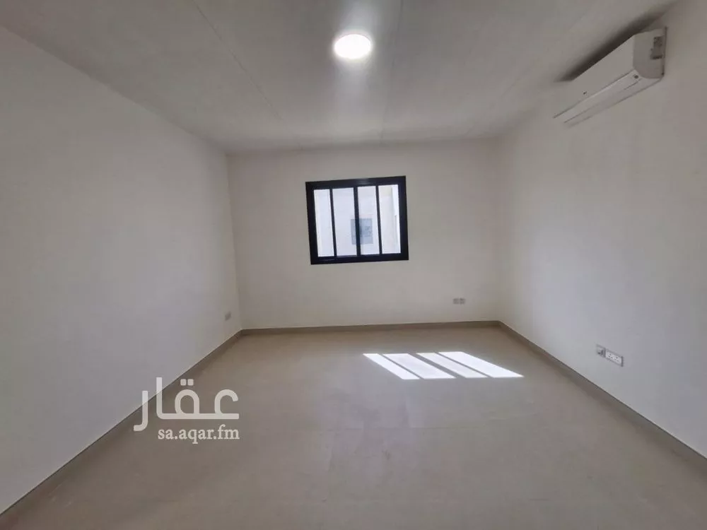 4 bedroom villa in Riyadh 12