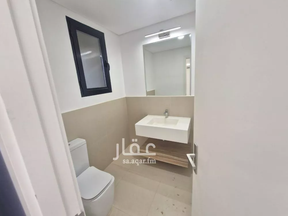 4 bedroom villa in Riyadh 19