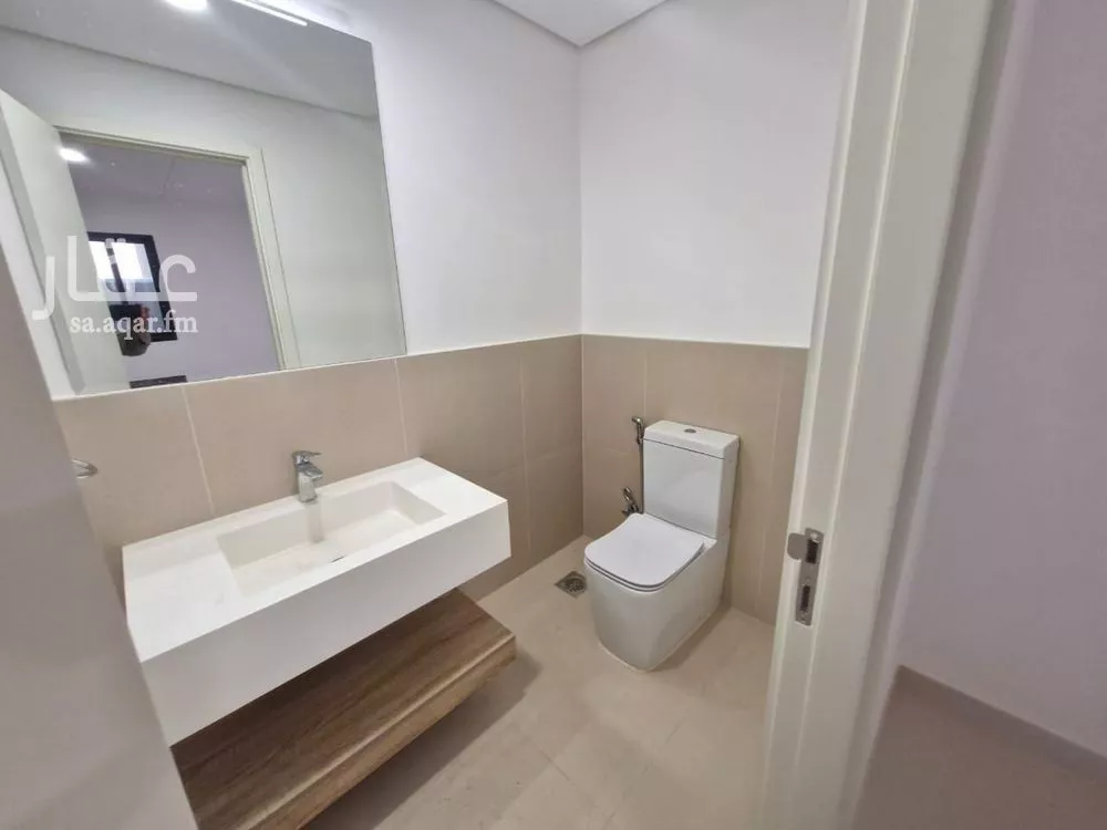 3 bedroom villa in Al Munsiyah, Riyadh 15